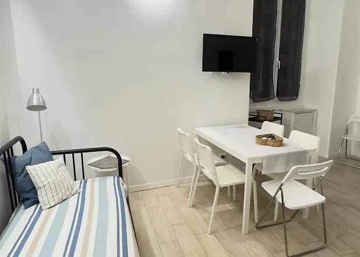 Cinque Lampadi Acquario Apartmán *