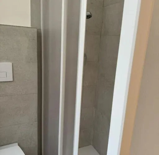 Daire Cinque Lampadi Acquario *